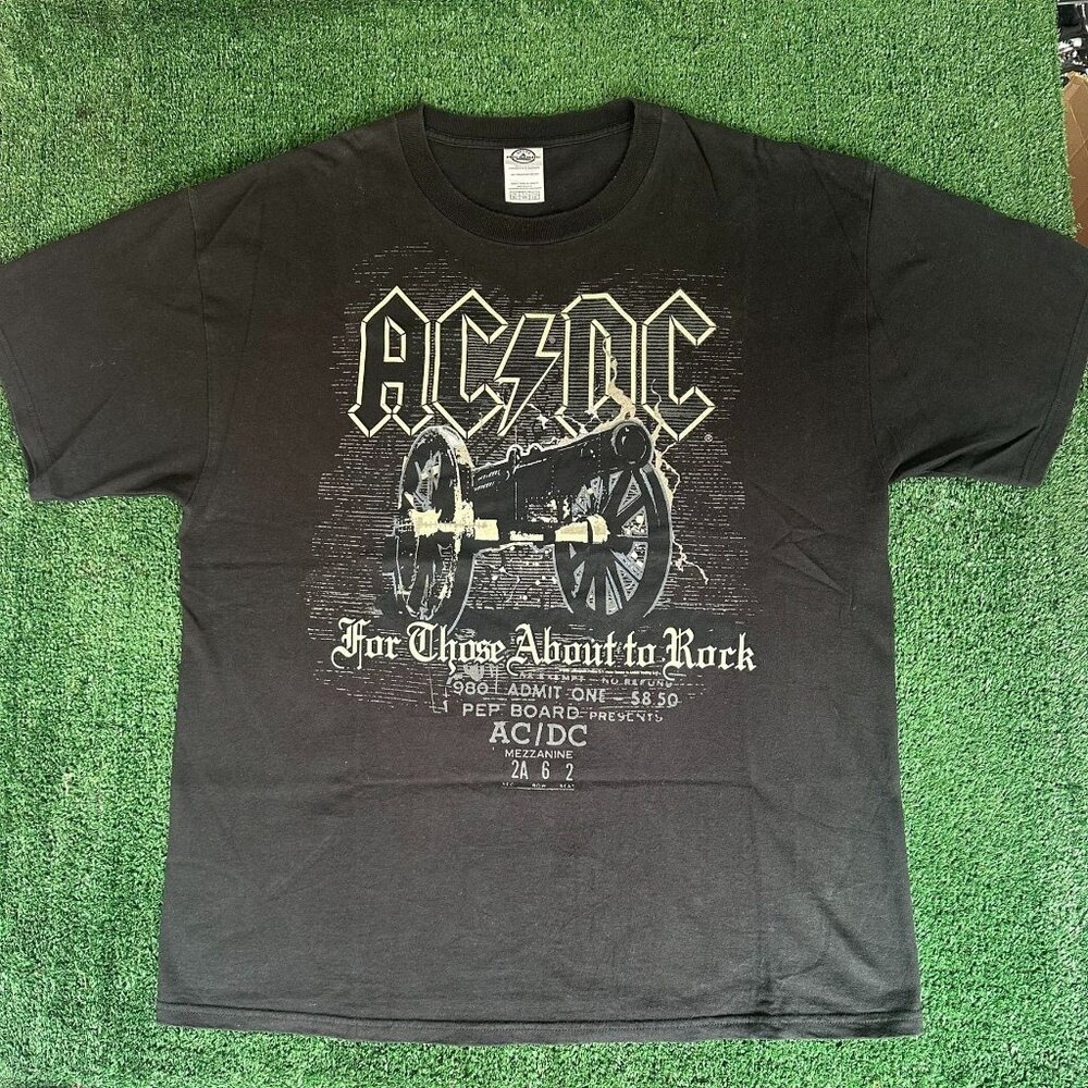 Vintage Y2K AC/DC Those About To Rock Band T-Shirt Retro Grunge Punk Black XL